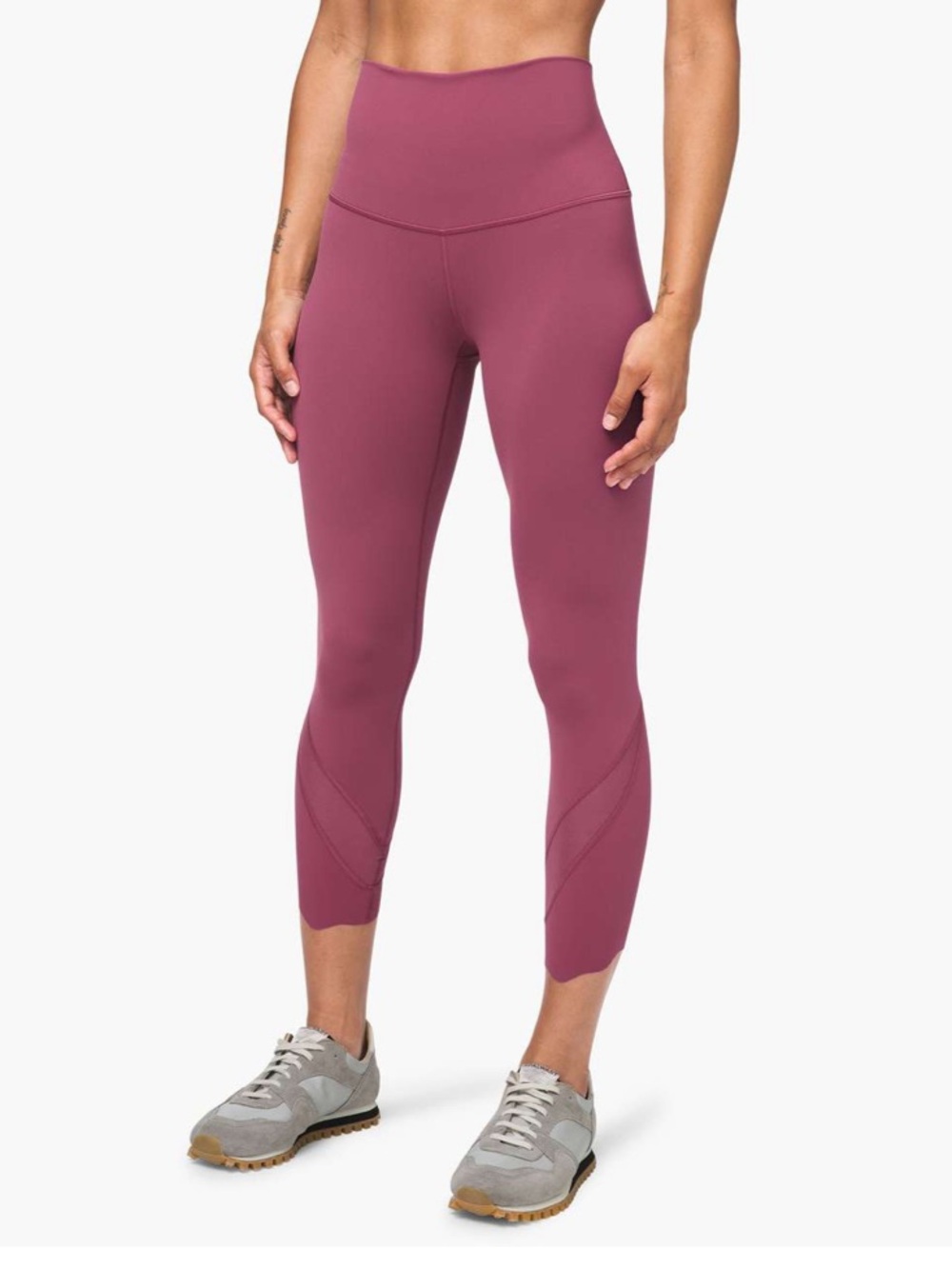 Lululemon Wunder Under Crop HR *Roll Down Scallop 24" in Plumful Size 10 Medium